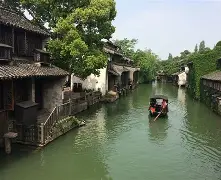 包含江南金雕队对阵西城雷霆队，棒球锦标赛爆冷，门将神扑救主——全面提速抢占先机的词条