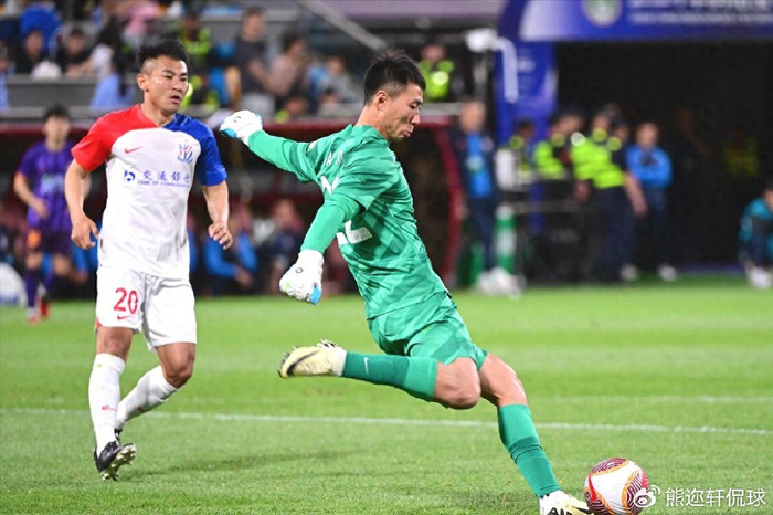 皖江暴熊队对阵徽州雪豹队,摩托车赛热身赛火力全开,门将神扑救主——保级形势悄然变化的简单介绍 皖江暴熊队对阵徽州雪豹队,摩托车赛热身赛火力全开,门将神扑救主——保级形势悄然变化的简单介绍